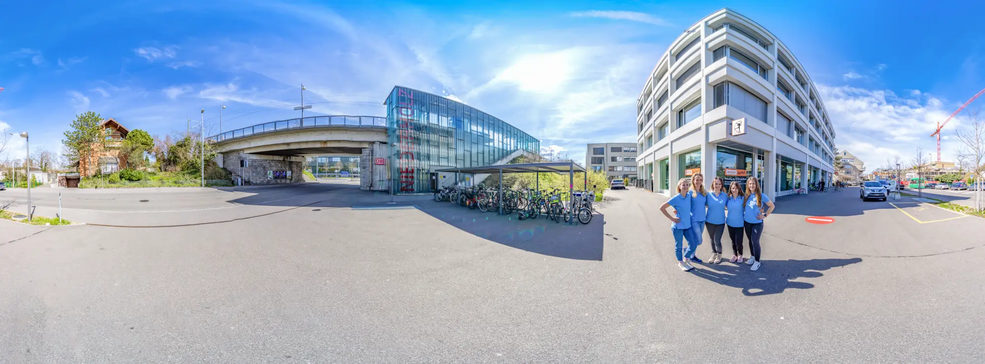 Panorama%20Unternehmensgebäude%20in%20Riehen%20Niederholz